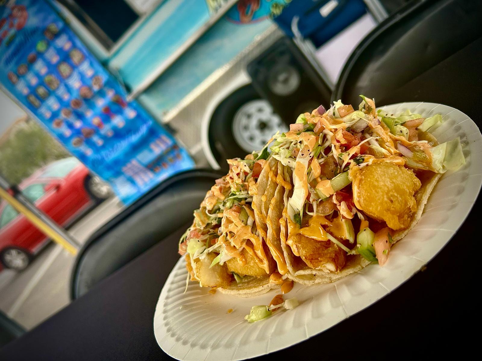 <img class="logo-title" src="https://mariscoselmr.com/wp-content/uploads/2021/04/mariscos.png" />
